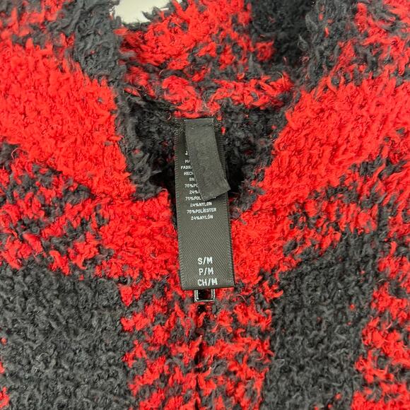 SKIMS Cozy Knit Red Black Buffalo Plaid Onesie Unisex Size Small / Medium - Picture 3 of 9